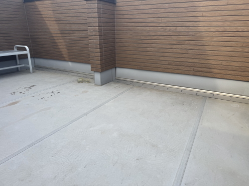 バルコニー・ベランダフラット（床上げ）デッキAQUGA（アクーガ）　RIN-2　（リナータ）　施工バルコニー