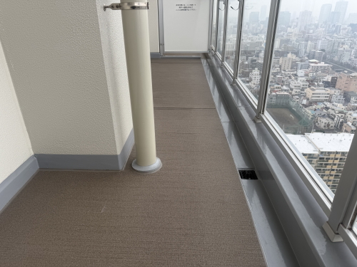 TOTOバーセア　MU04/300　ベイクホワイト　施工バルコニー