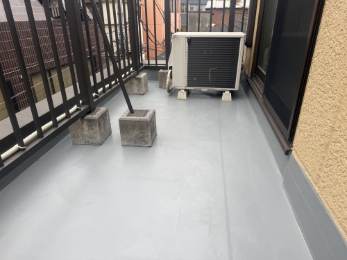 バルコニー・ベランダフラット（床上げ）デッキAQUGA（アクーガ）アートコーム コームグレー（CG）施工バルコニー