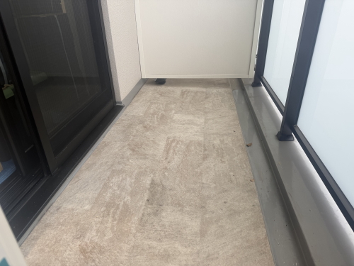 バルコニー・ベランダフラット（床上げ）デッキAQUGA（アクーガ）XE-101（ジータ）　施工バルコニー